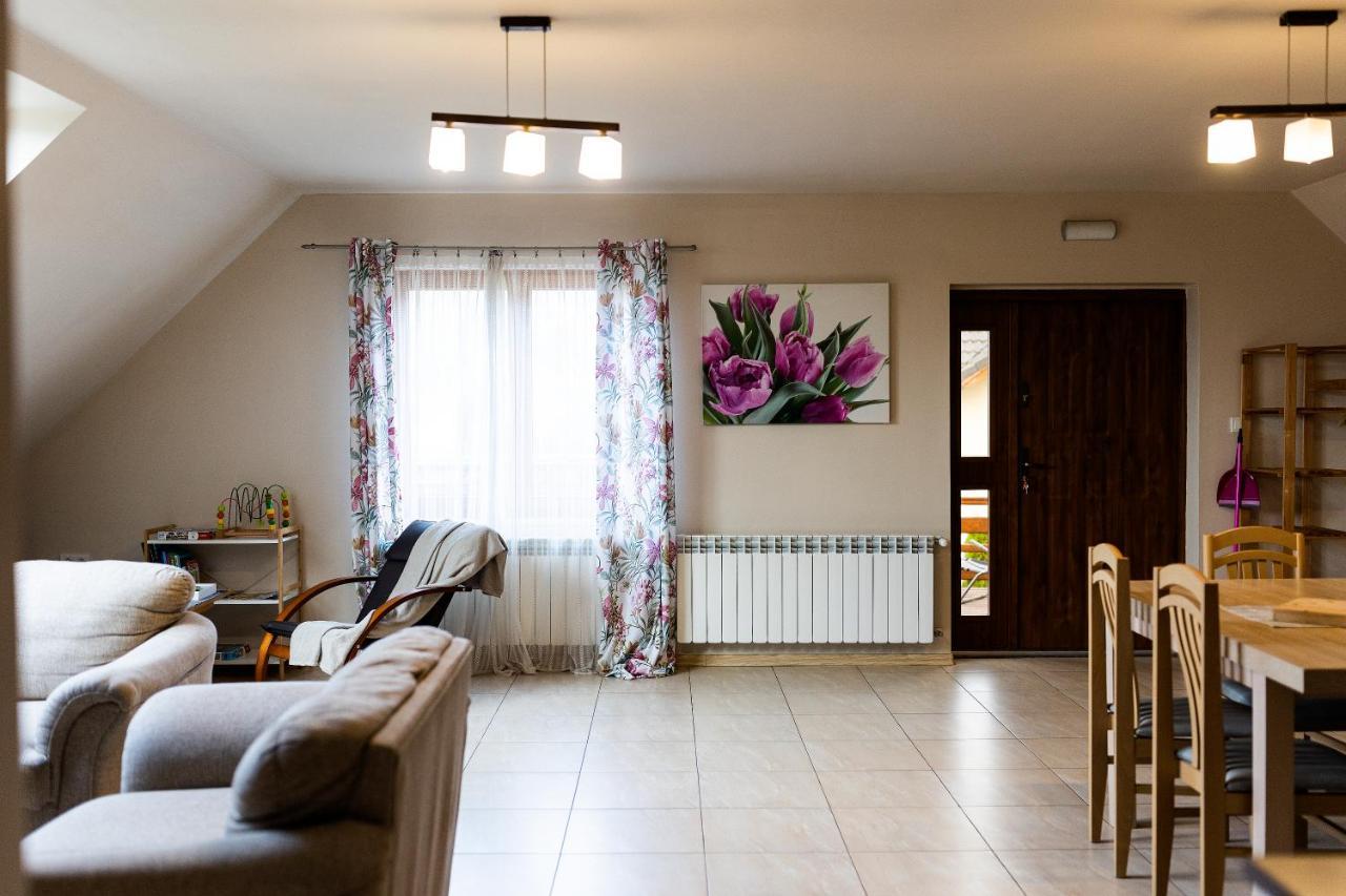 Rodzinny Apartament Folker Wegierska Gorka Exterior foto